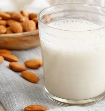 Organik Badem Sütü